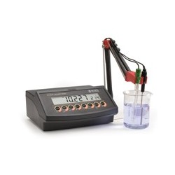  Máy đo pH/mV/ISE/EC để bàn hanna HI 2215