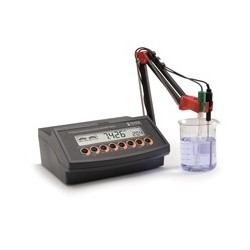  Máy đo pH/mV/ISE/EC để bàn hanna HI 2223